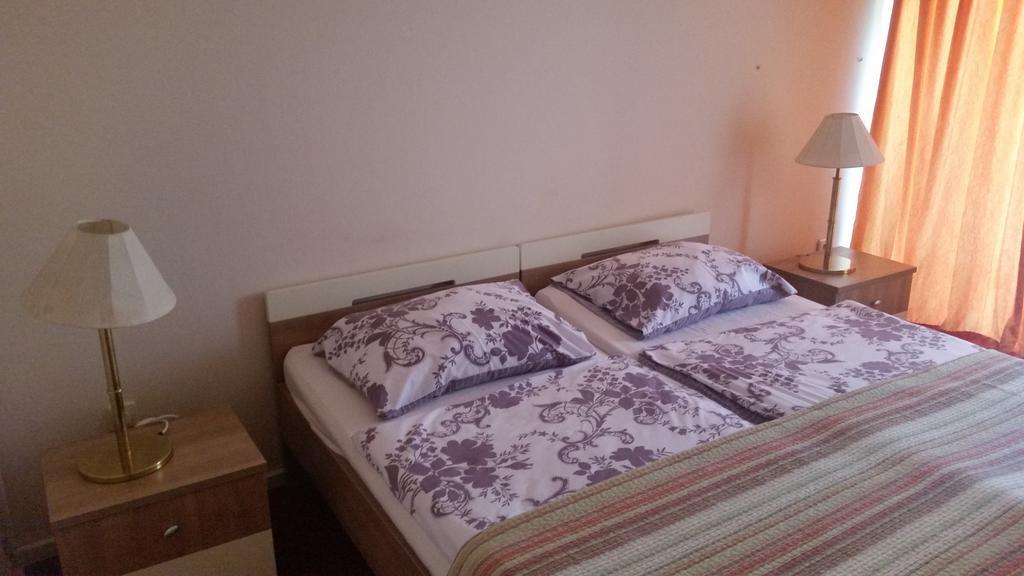 Guest House Grgin Dol Pozega Buitenkant foto