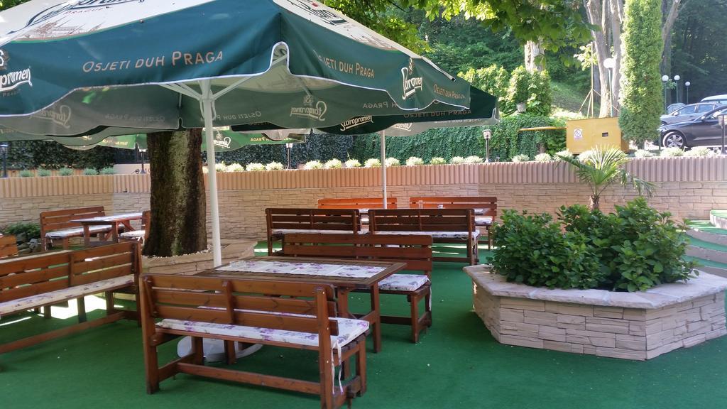 Guest House Grgin Dol Pozega Buitenkant foto