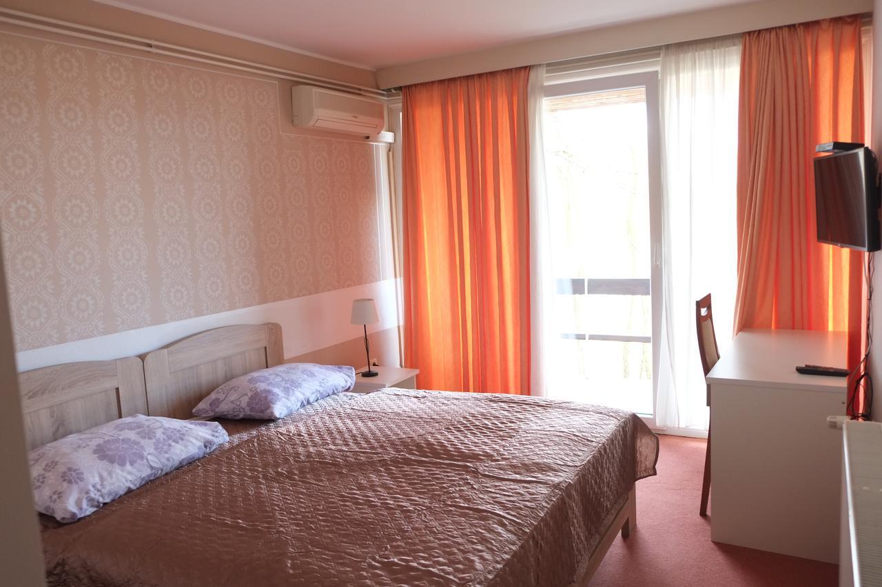 Guest House Grgin Dol Pozega Buitenkant foto