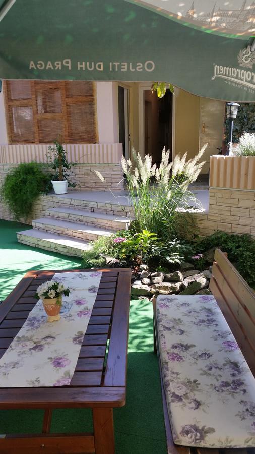 Guest House Grgin Dol Pozega Buitenkant foto